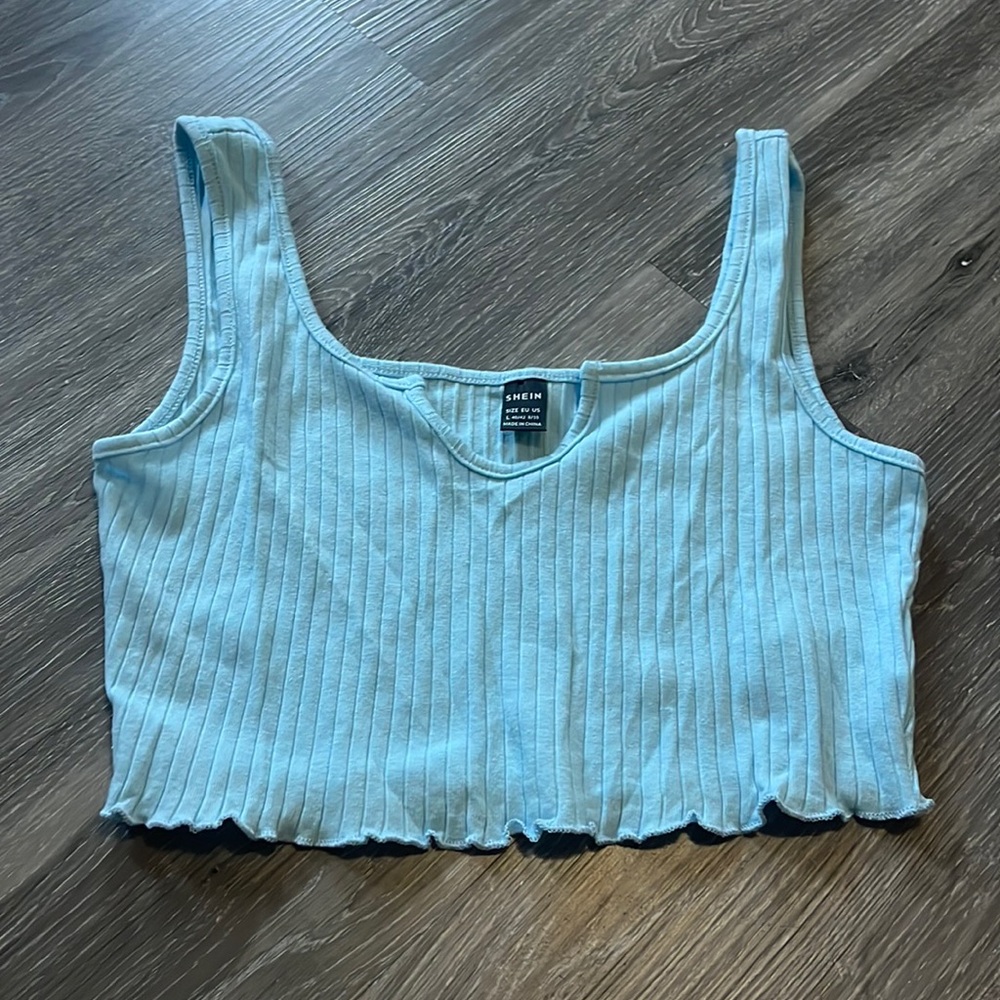 Baby blue crop tank